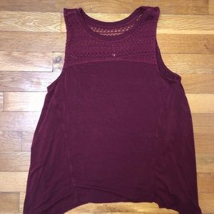 American eagle maroon summer tank!!😎🌴🌞